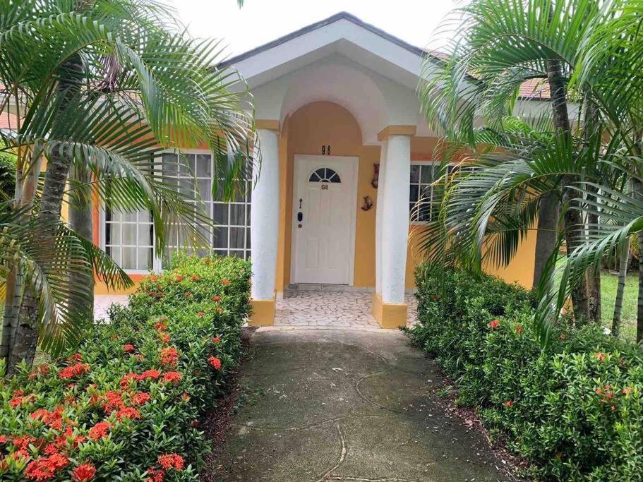 Villa De Ali In Palma Real La Ceiba Dış mekan fotoğraf