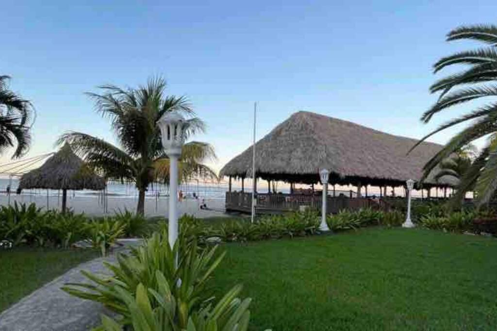 Villa De Ali In Palma Real La Ceiba Dış mekan fotoğraf