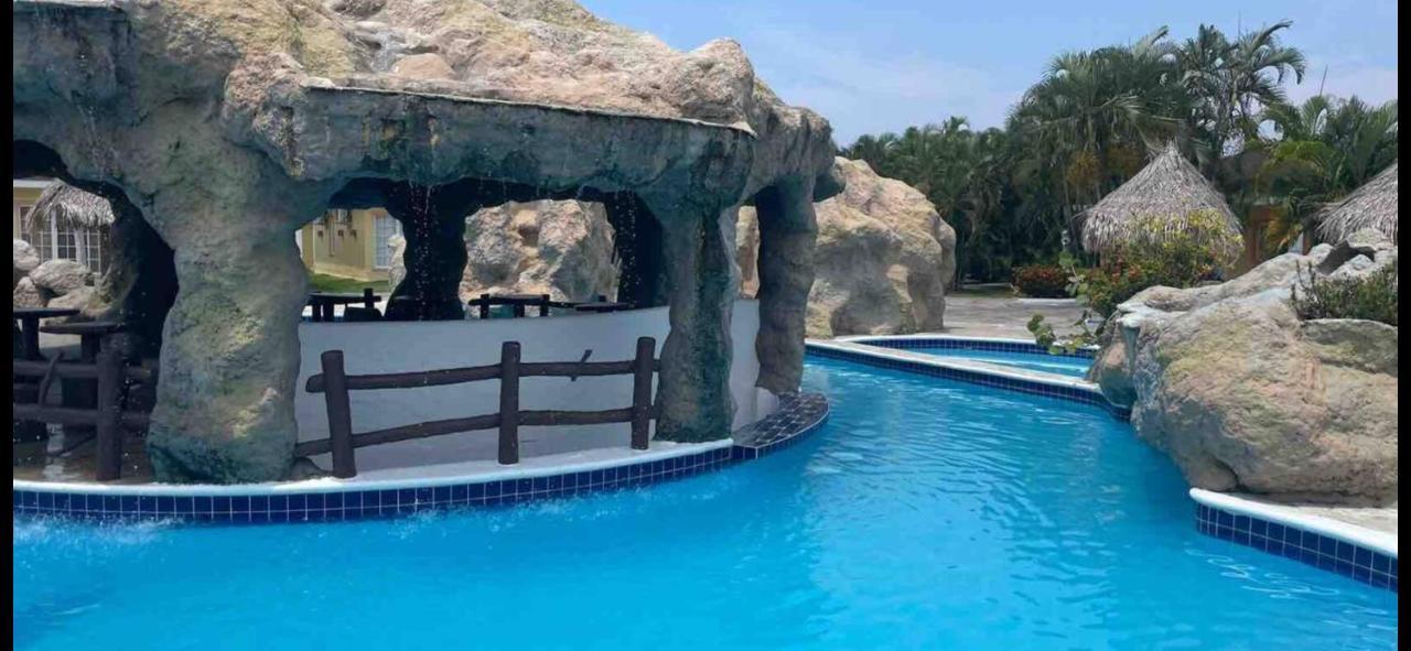 Villa De Ali In Palma Real La Ceiba Dış mekan fotoğraf